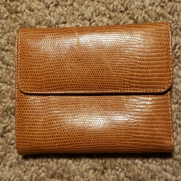 Tusk Handbags - Tusk wallet